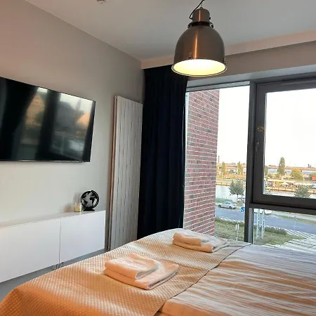 Studio River View Z Widokiem Na Odre By Stayly Szczecin Exterior photo