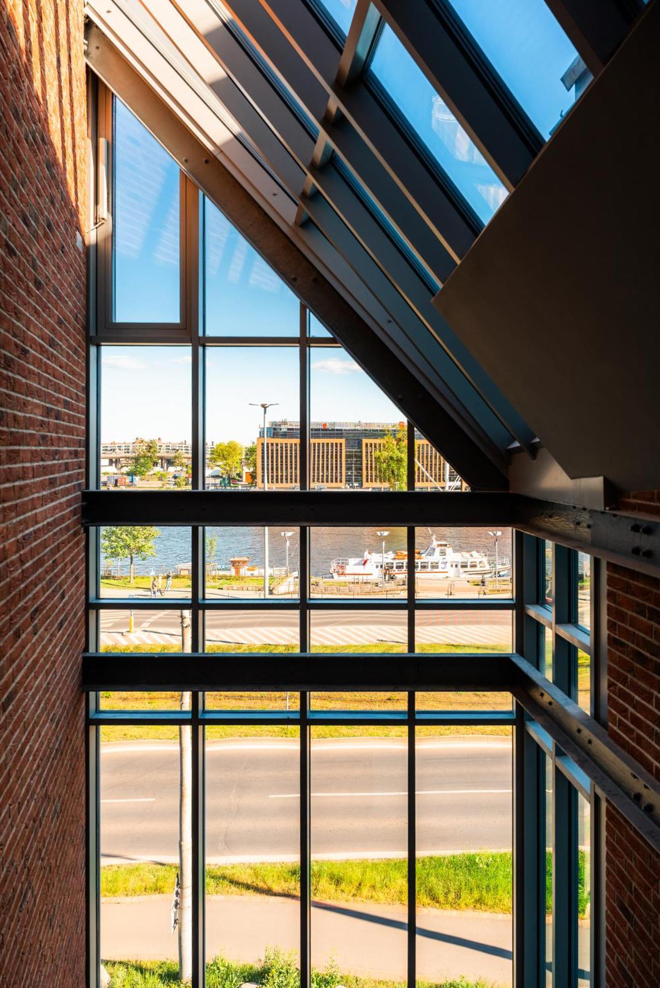 Apartament River View- Old Town Ac By Stayly
